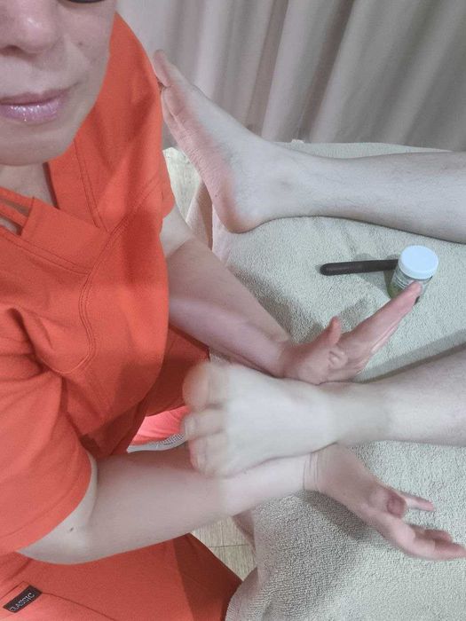 Тайський масаж стоп. Пропрацювання суглобів, зняття набряків!