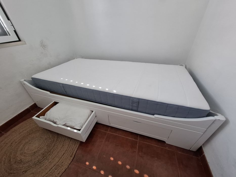 Colchão IKEA - como novo
