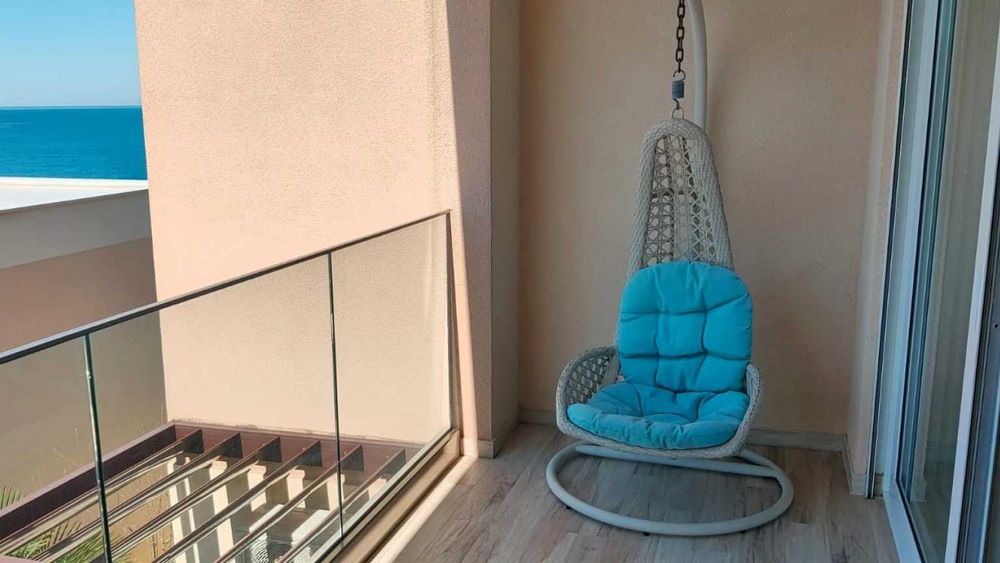 ТОП! Квартира на первой линии! в Черногории (Бар) бассейн 99 000 €