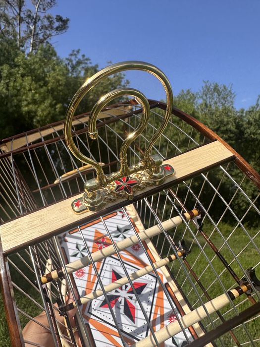 Gaiola de madeira, exclusiva em Portugal