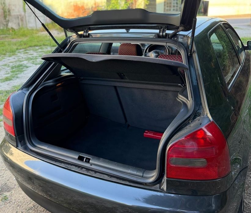 Audi A3 1.9 TDI 90cv-Nacional(278.000km)