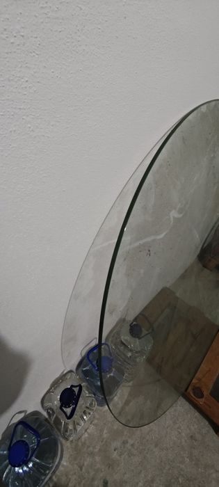Vidro redondo de 1 metros diâmetro e 10mm espessura.