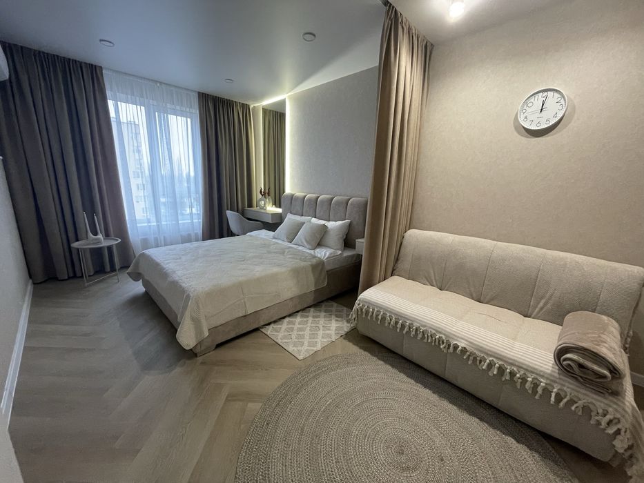 Подобова оренда. Апартаменти Vanilla Latte в ЖК Фаворит.