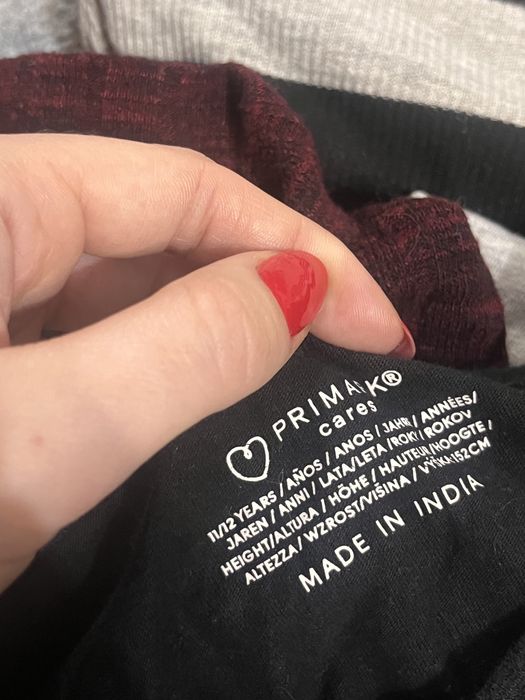 Zestaw 5 ubrań dziewczęcych 146/152 cm.