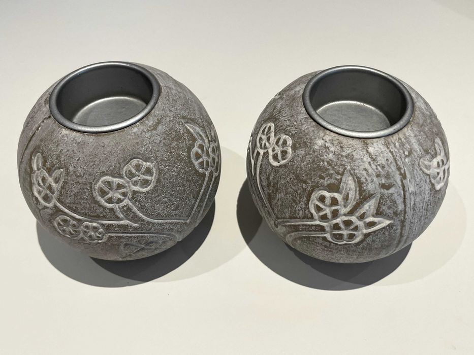 2 castiçais para velas pequenas