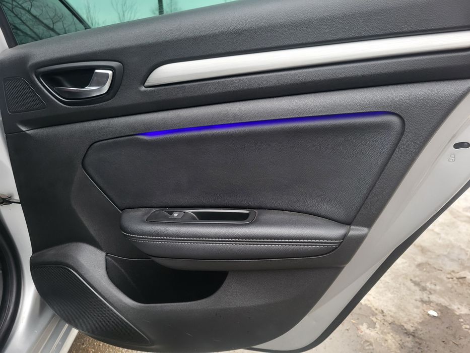 Renault Megane IV  BOSE