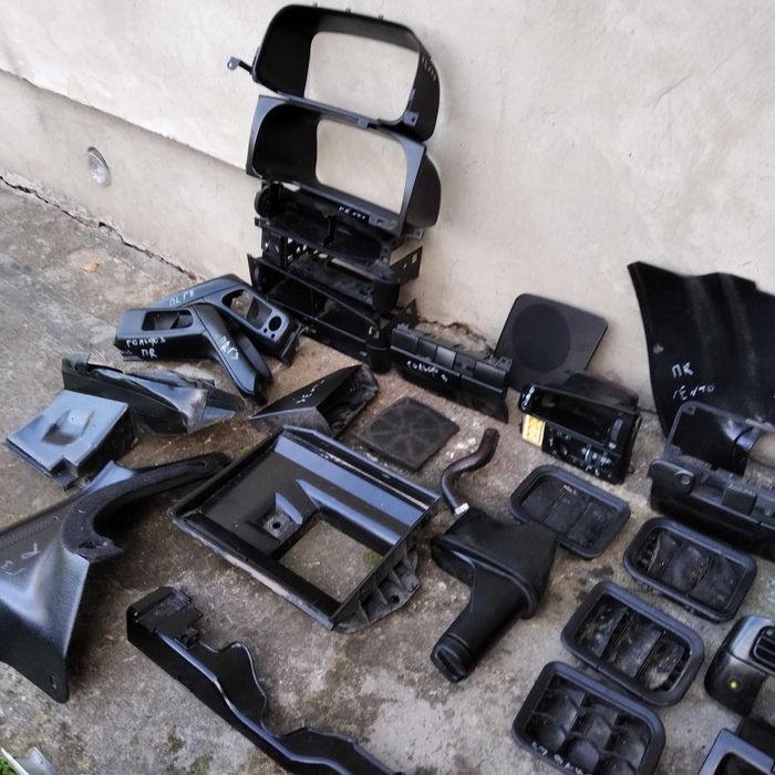 Пластик в салон венто гольф 3