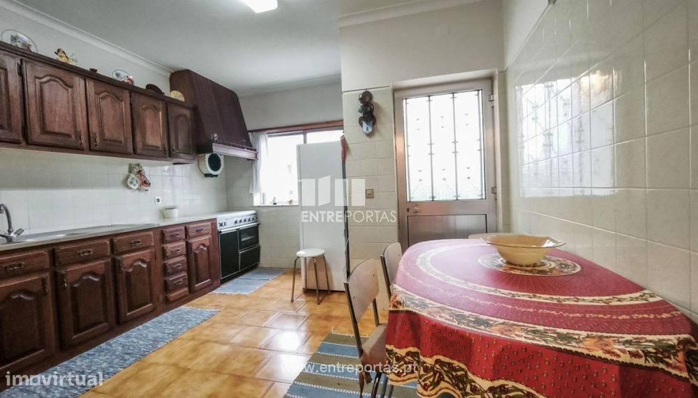 Venda de Moradia V3, Santa Marta de Portuzelo, Viana do Castelo