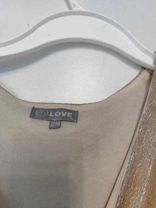 Live piękna zwiewna lekka suknia długa błyszcząca s/m