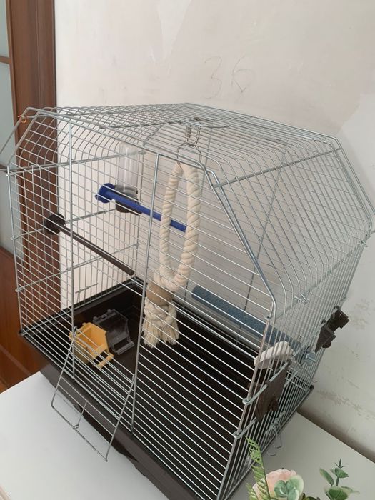 Клітка для папуги