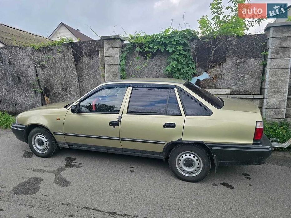 Автомобіль Daewoo Nexia 2007 року випуску в ідеальному стані від першого/єдиного власника