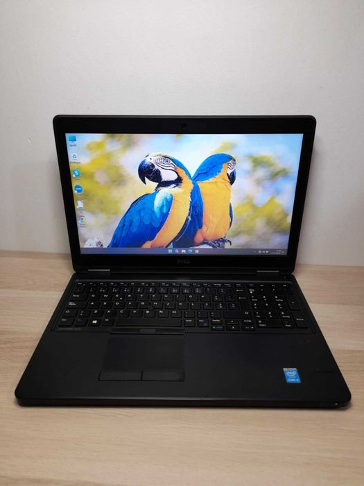 Dell Latitude E5550 - Intel Core i5 / 8Gb / SSD 240Gb / Tec Iluminado