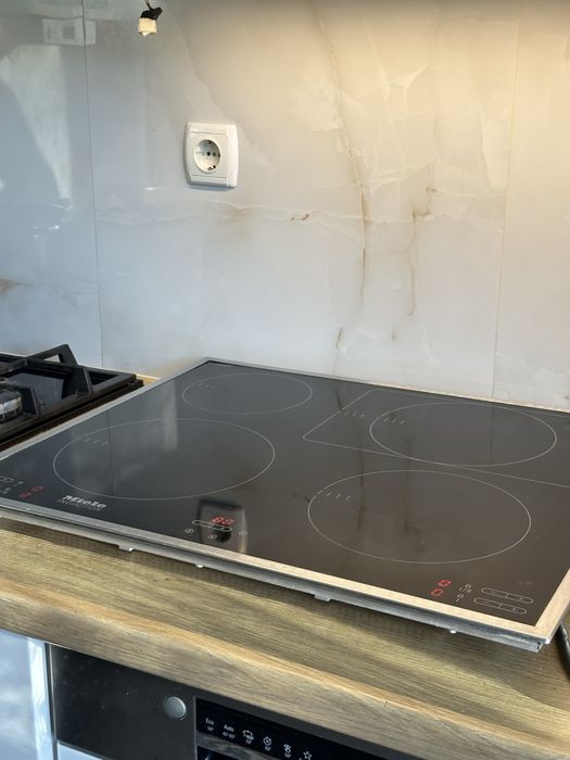 Варильна поверхня MIELE | індукційна плита | 60см