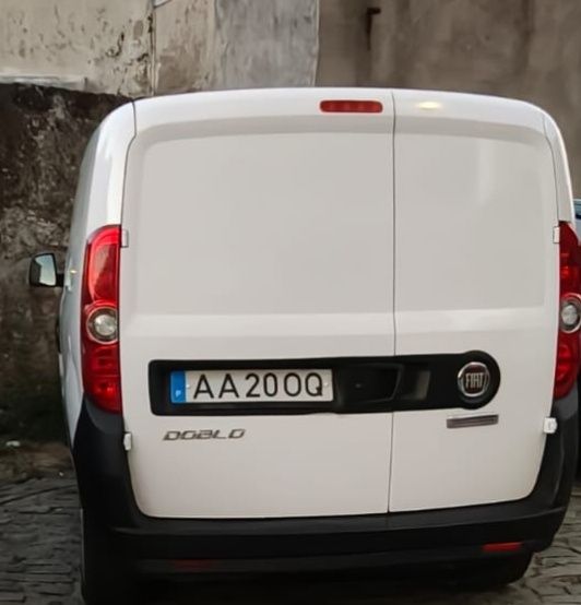 Fiat Doblò 2020 – Apenas 124.800 km – Muito Estimada (Revisão Feita)
