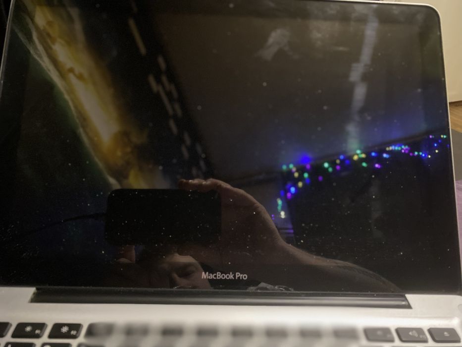 Macbook pro 8.1  2010 A1278 13.3 4 GB