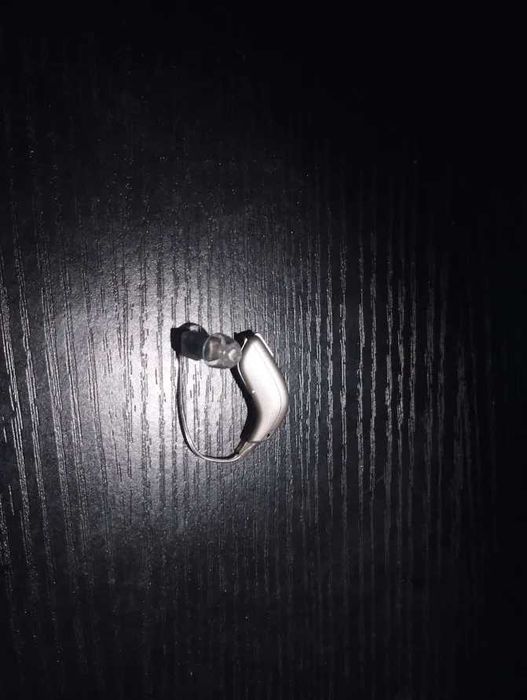 Oticon Jet Bluetooth Hearing Aid +8 pcs batteries +filters&tips64585821562755121