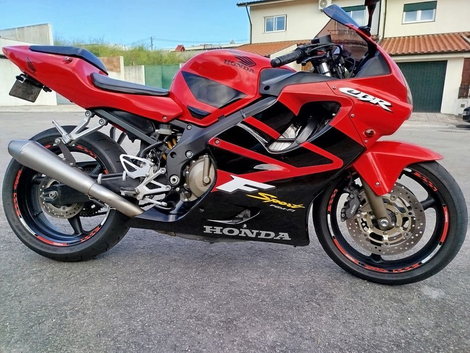 Honda CBR 600 Fsport impecável.