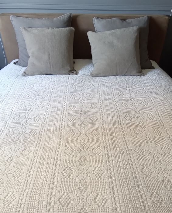 Colcha Renda em Algodão / Cama Casal