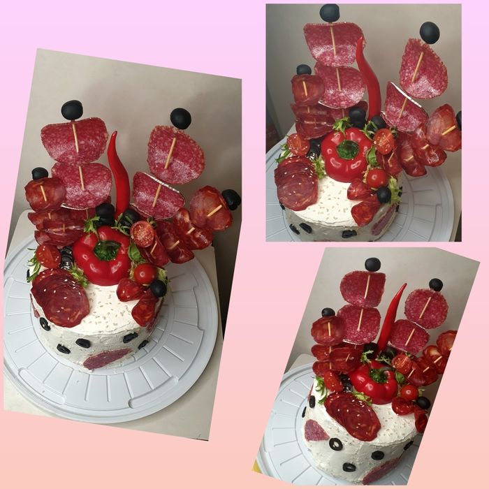 Солоний торт,  еклери та капкейки