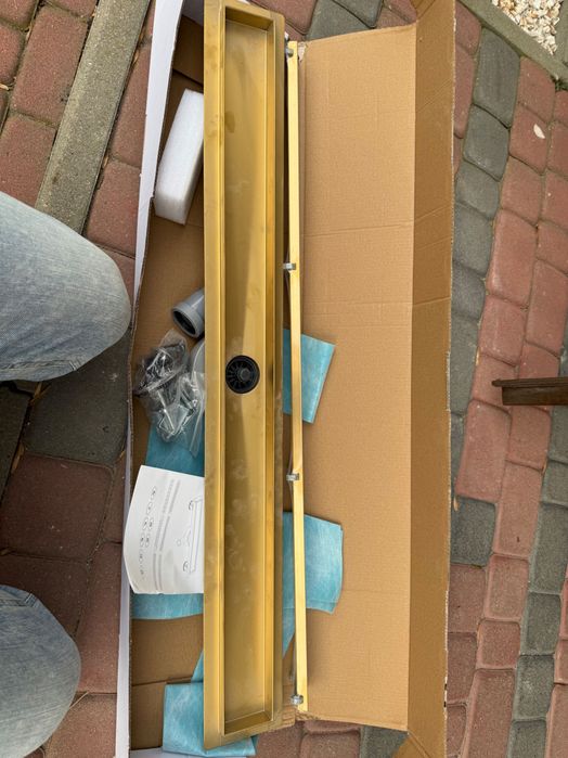 Odpływ liniowy obrotowy 90 cm złoto szczotkowane