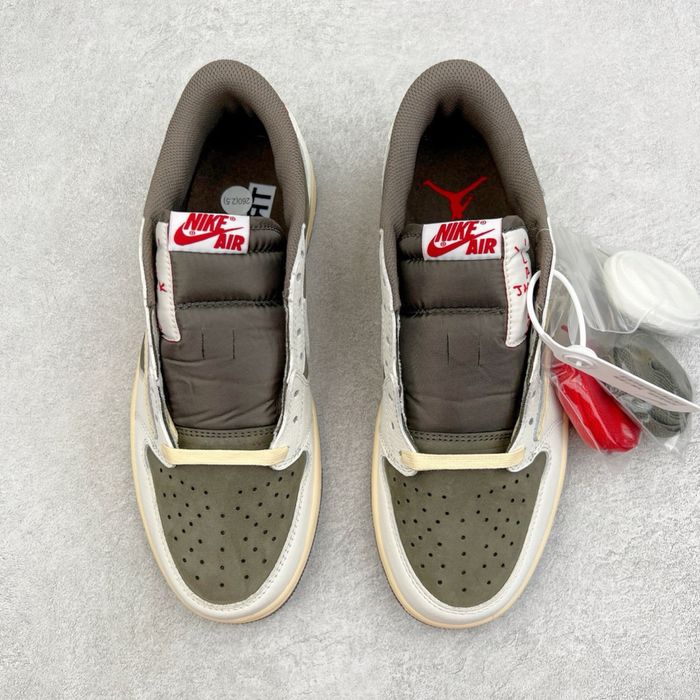 Кросівки Nike Air Jordan low Travis Skott Reverse Mocha. 43-44