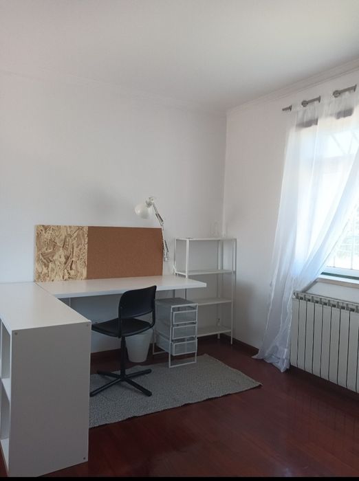 Quarto individual em Tomar