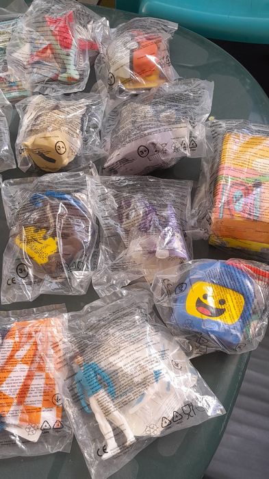 Happy Meal e BK brindes