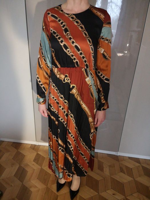 Elegancka sukienka Zara rozm. M