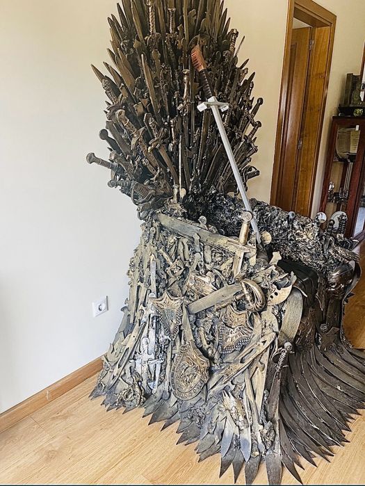 Trono de Game Of Thornes