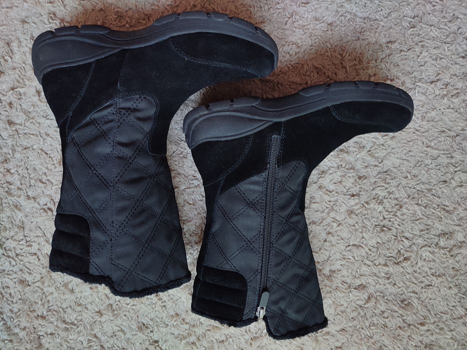 Чёрные стёганые зимние ботинки сапоги Land's End. Стелька 24 см.