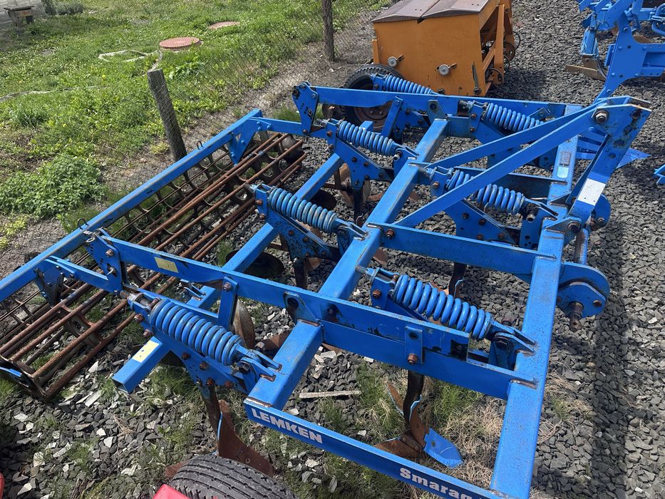 Культиватор Lemken Smaragd, компактор. Стерньовий Karat