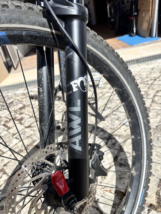 Bergamont E-Revox Premium Sport (com garfo Fox Racing Shox 34 A Float 29" AWL)
