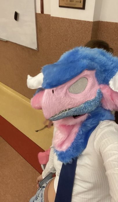 Dino mask fursuit Sky