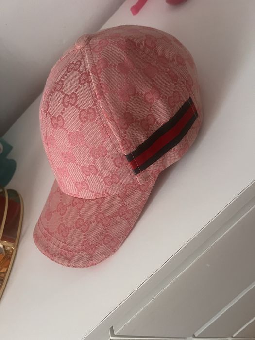 Chapeu gucci rosa