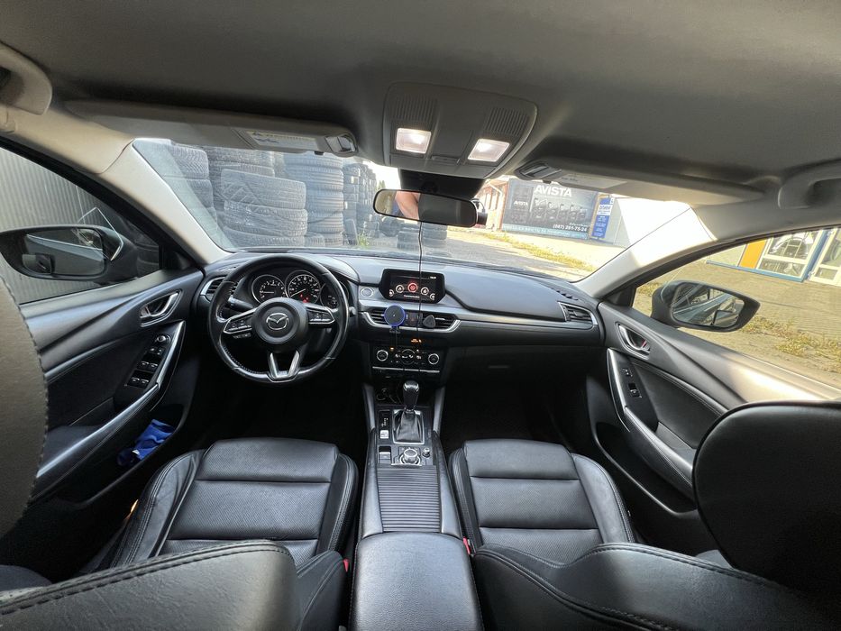 Mazda 6 2,5 Skyactive Touring