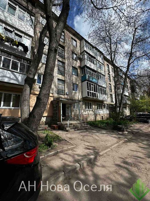 Продам 1 кім. квартиру, р-н Дендропарку