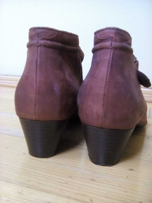 Туфли-полуботинки женские американского бренда Footnotes