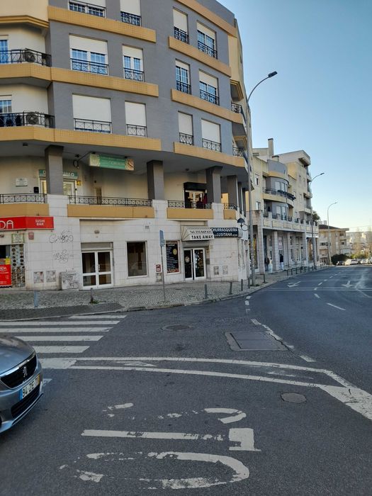 Parqueamento Mota Amadora