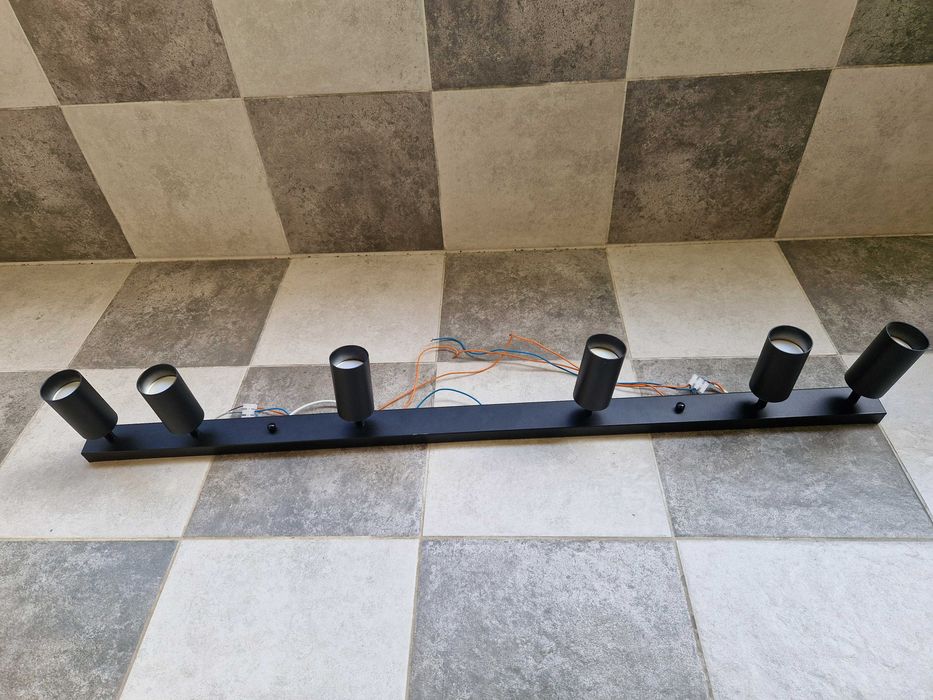 Lampa sufitowa HALOGENOWA kinkiet OPRAWA LED