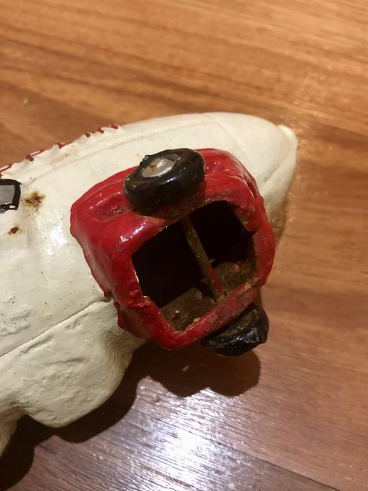 Brinquedo Antigo em Ferro