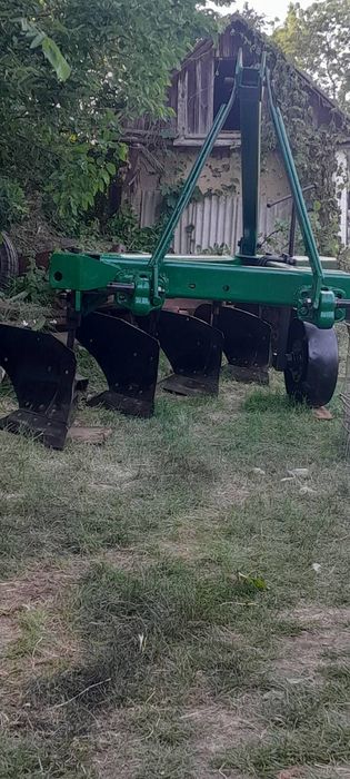 Плуг ПЛН 5-35 після реставрації