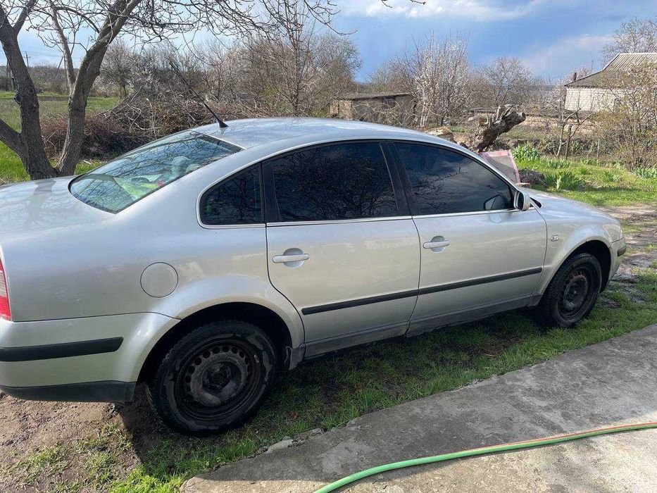 Автомобіль Volkswagen Passat, 2003 р.в.