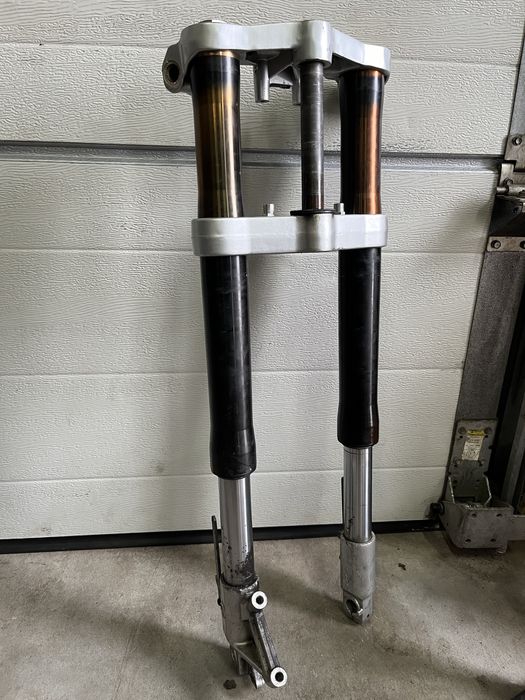 Lagi aprilia rs4 50 125 zawieszenie przód pólki