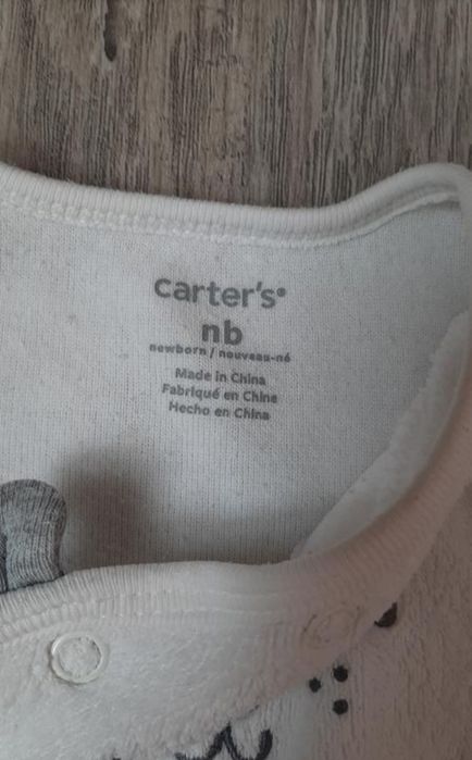 Продам чоловічок Carter's