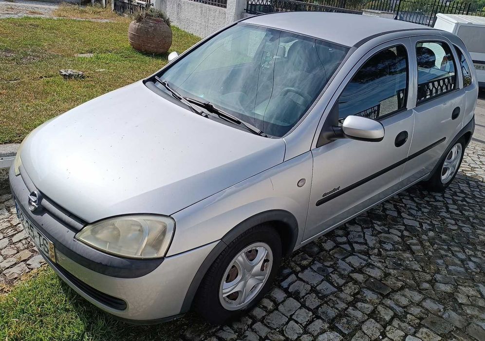 Opel Corsa 1.2 Comfort 2002 – 5 portas – 148 mil km – Gasolina — photo 4