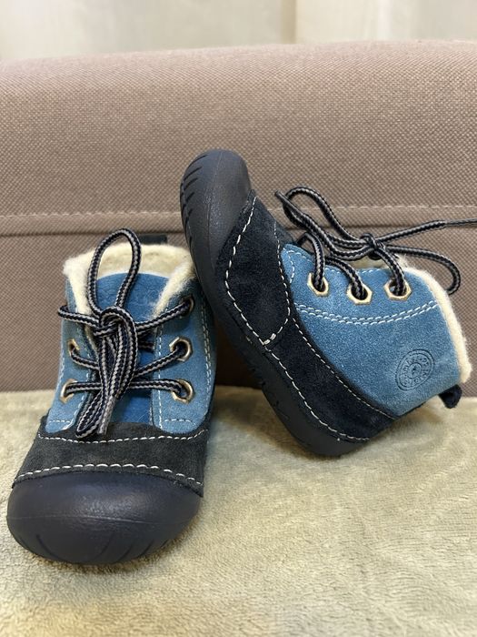 Дитячі замшеві черевики Primigi 19 розмір