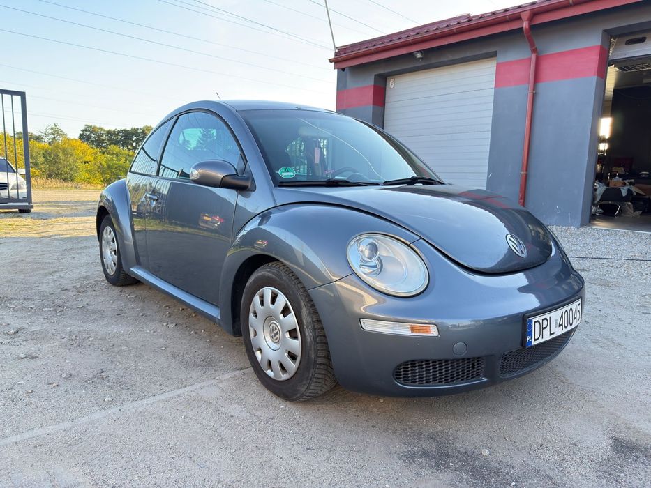 Volkswagen New Beetle
