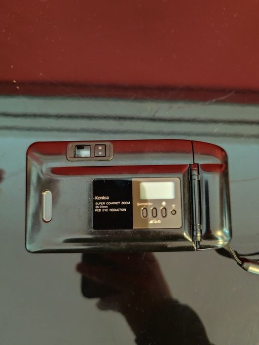 KONICA Big Mini super compact zoom