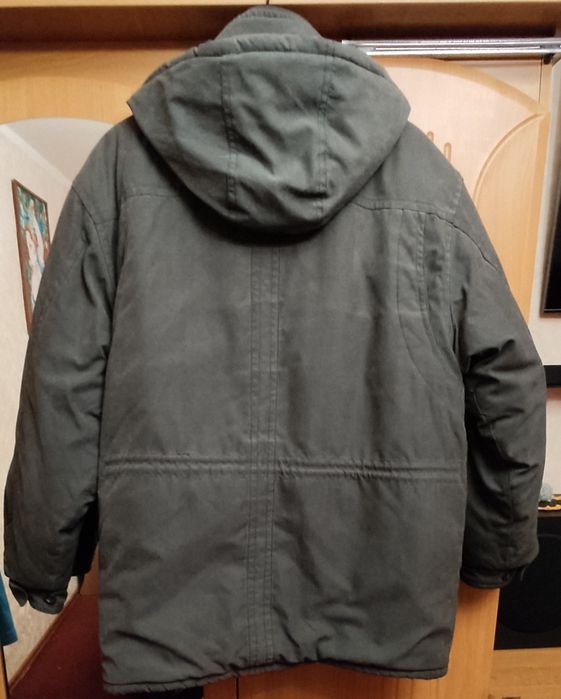 Куртка зимняя мужская стёганая, тёплая б/у в ОТЛИЧНОМ состоянии. Р. 58