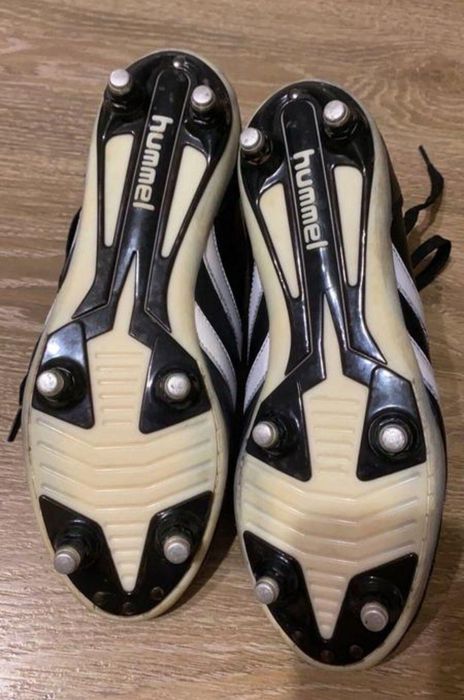 Кроссовки с подсветкой 12 режимов. Ярко святят